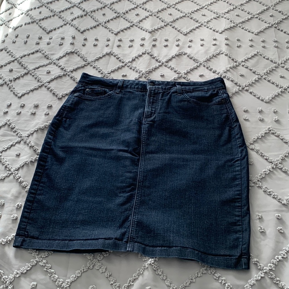 Like new jeans skirt